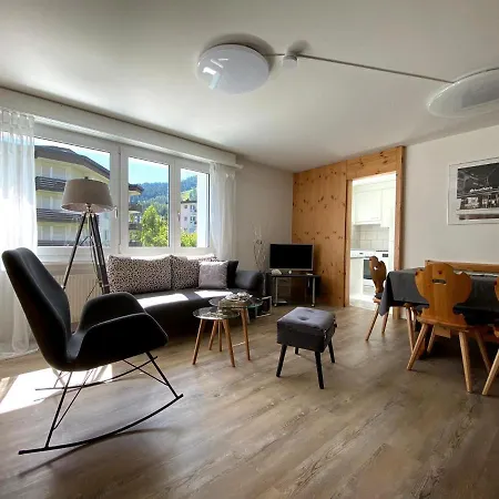 Apartament Zentrale Chesa Ravaisch *